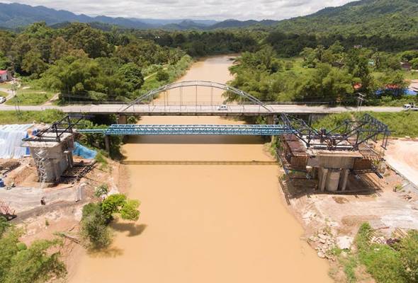 Jambatan pertama projek 'membazir' Pan Borneo Sabah dibuka