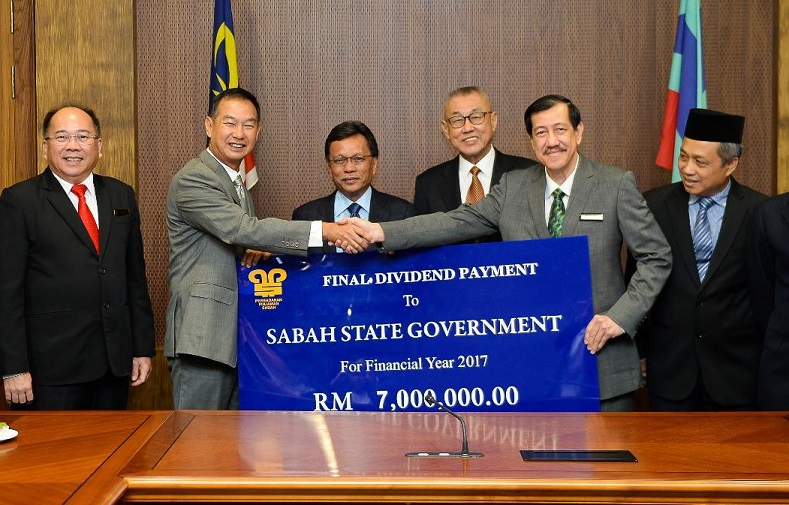 Bayaran balik hasil Sabah: Kerajaan pusat boleh bayar secara berperingkat - Shafie Apdal