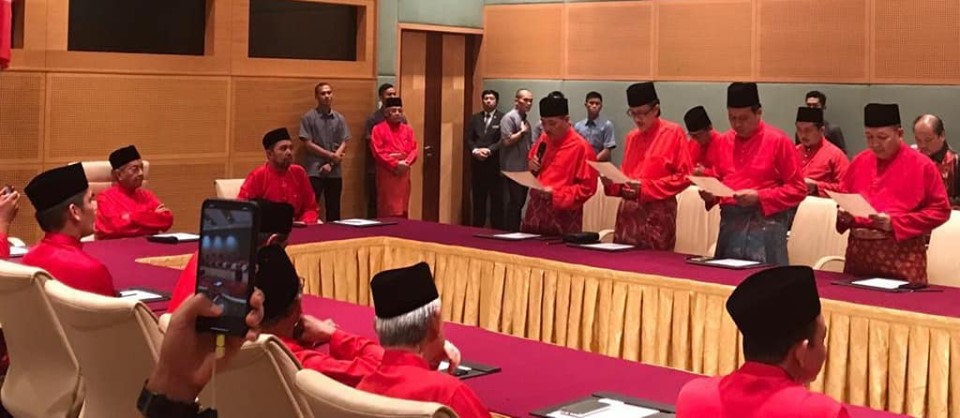 Watikah Pelantikan Ketua-ketua Penaja Bahagian Bersatu Negeri Sabah