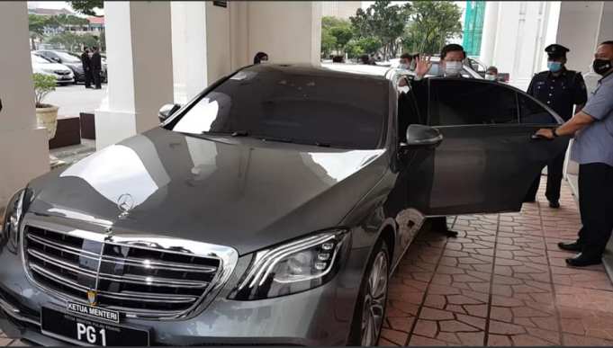 Ketua Menteri P. Pinang dapat Mercedes S560e baharu RM458 ribu