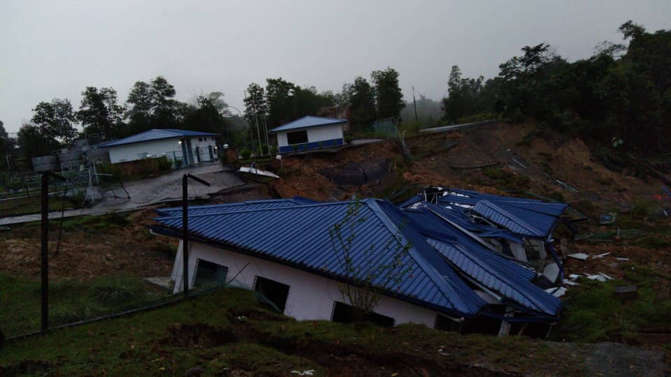 Tanah runtuh: Jalan Paitan-Kanibongan terputus hubungan
