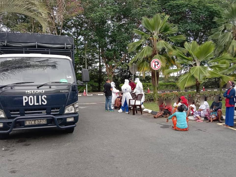 Tidak hirau wabak menular, Polis tahan 34 komuniti Palauh mengemis di Lahad Datu