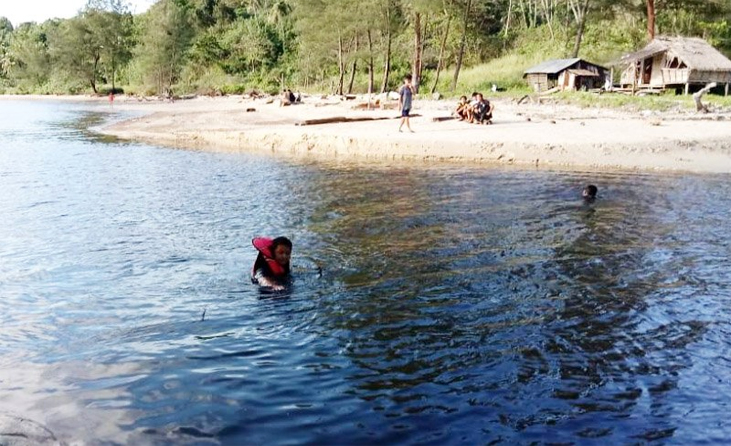 Budak 3 tahun lemas di Pantai Kampung Bangau Kudat