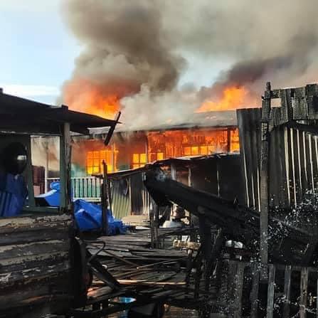 Kebakaran di Kampung Egang-Egang, 3 cedera