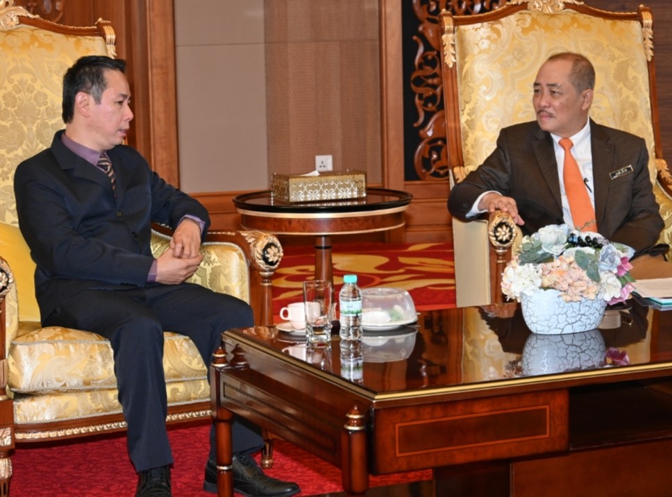 Ketua Menteri terima kunjungan Duta Besar Malaysia