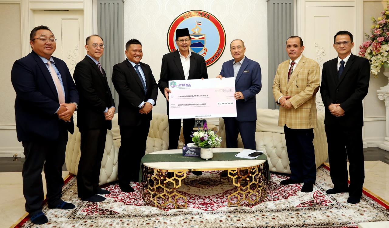 Kerajaan Negeri terima RM 100,000 sumbangan Ramadan dari Jetama