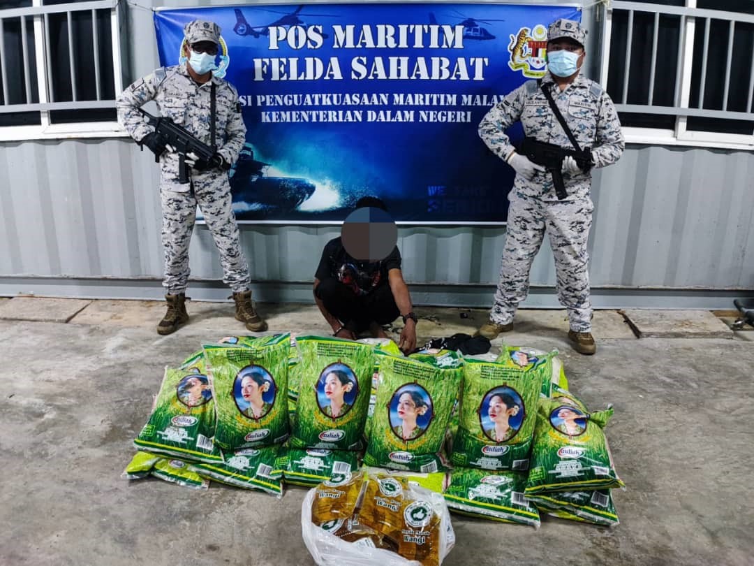 Cubaan seludup beras, minyak masak digagalkan Maritim Malaysia
