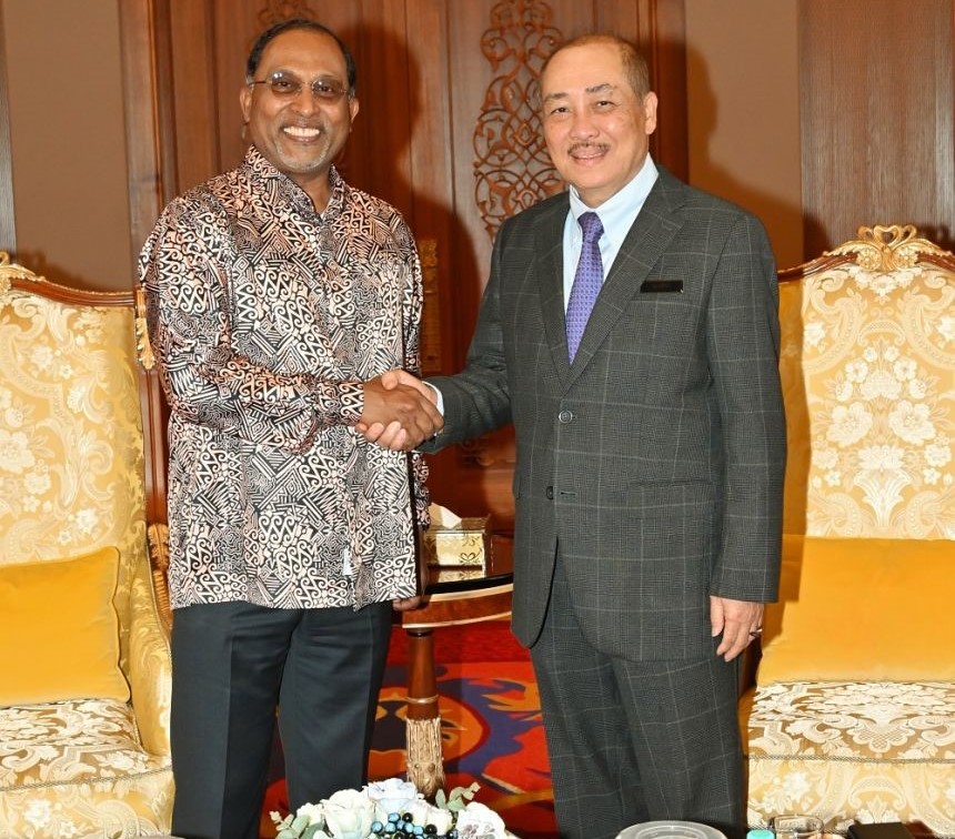 Ketua Menteri Sabah terima kunjungan hormat Menteri Pendidikan Tinggi