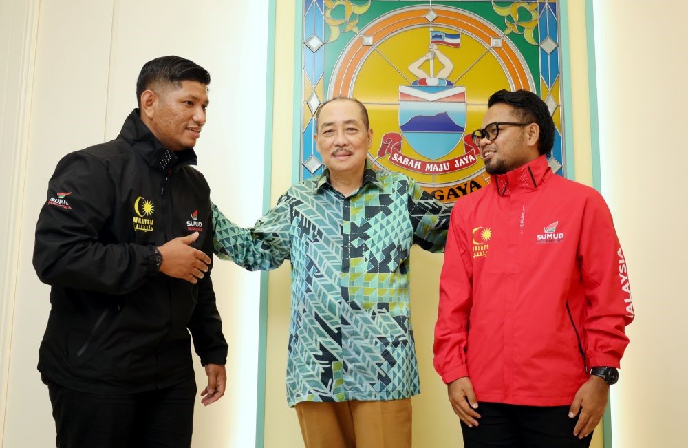 Hajiji bertemu sukarelawan kemanusiaan GSF dari Sabah