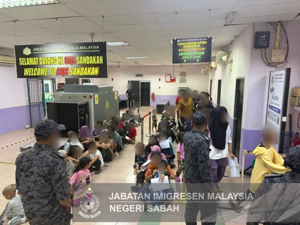 JIM Sabah hantar 616 warga Filipina ke negara asal